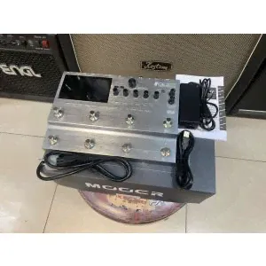 Mooer GE300 Lite гитарный процессор эффектов, выставочный образец