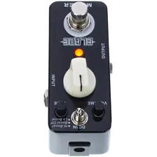 Педаль эффектов Mooer Blade Metal Distortion