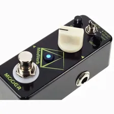 Эффектный гитара Mooer ModVerb